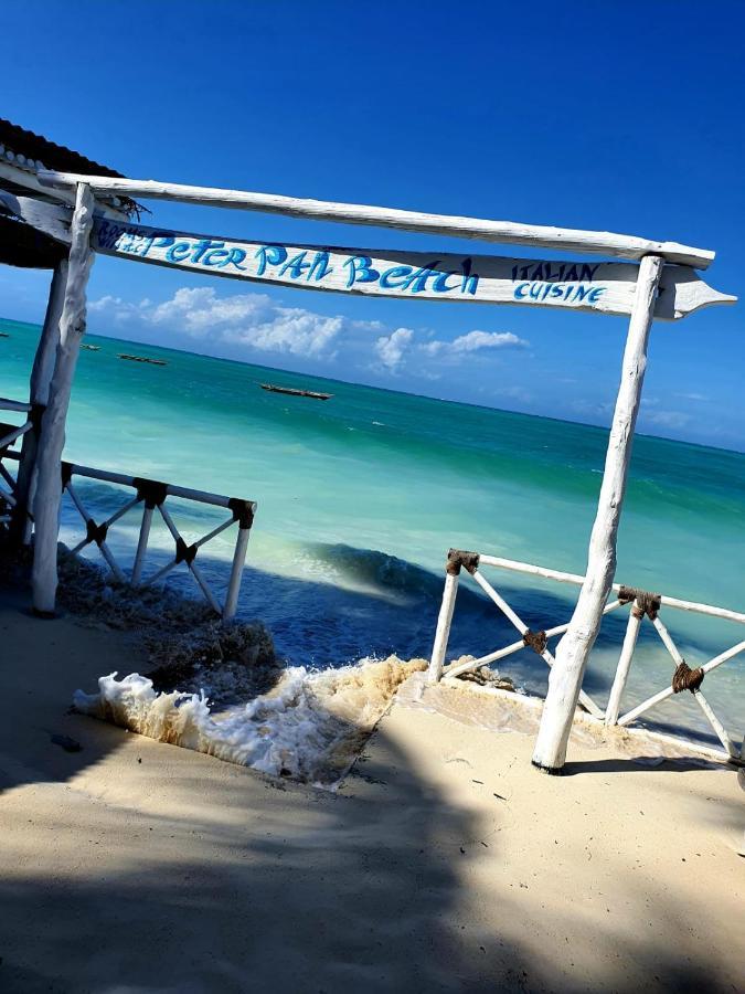 Peter Pan Beach Lodge & Italian Restaurant Jambiani  Exterior photo